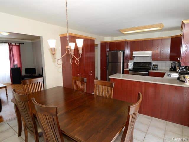 Before Kitchen Pic for Financing Offer 4 (1)